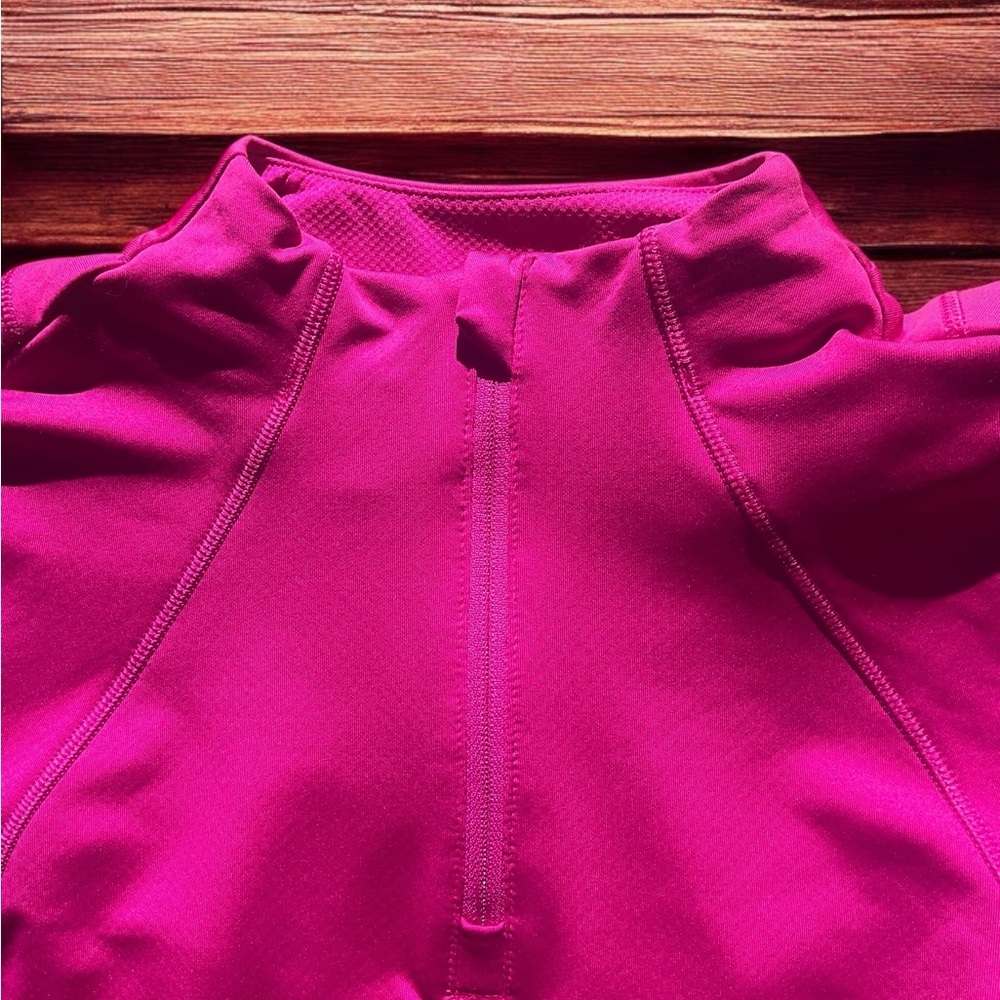 Athleta whistler half zip - Small (B8) - Picture 2 of 4